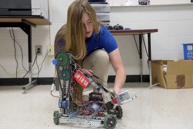 Citing some progress, local educators continue push for more women in STEM